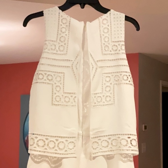 White Parker Briana Overlay Romper sleeveless shorts laser cut pattern 2 - Picture 9 of 12